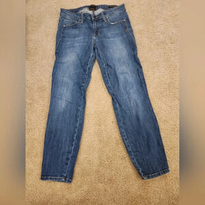 Genetic Deniem  Medium Wash Blue Jeans Womens Size 28 Straight Leg Cropped